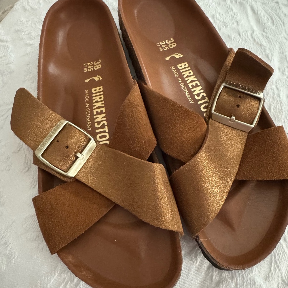Birkenstock Tan Cross-Strap Sandals